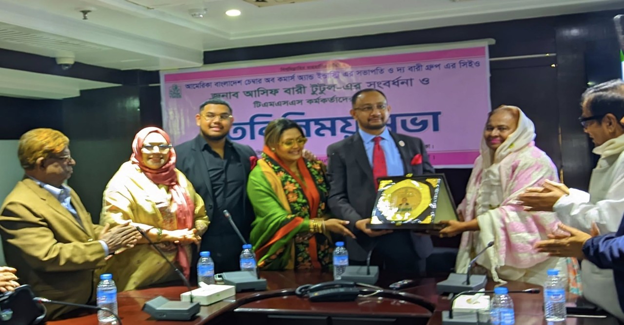 বগুড়ায় টিএমএসএস-এর উদ্যোগে আমেরিকা-বাংলাদেশ চেম্বার আসিফ বারী টুটুল সভাপতিকে সংবর্ধনা ও উন্নয়ন আলোচনা