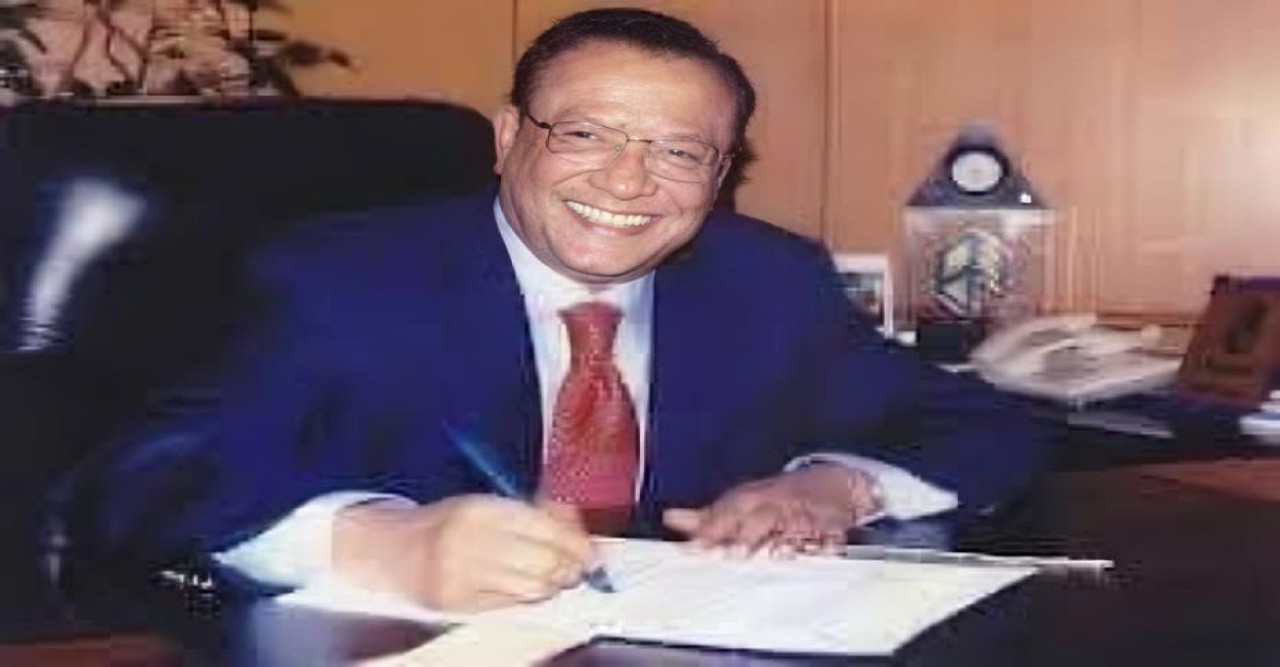 স্মৃতির পাতায় আবদুল আউয়াল মিন্টু  একটি সাক্ষাৎকার, একটি সম্পর্ক, তিন দশকের জীবনপথ - আকবর হায়দার কিরন