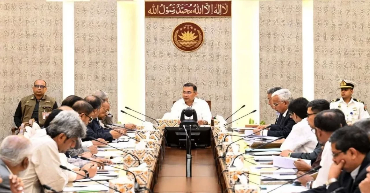 চমকপ্রদ সিদ্ধান্তে ‘নতুন শুরুর’ বার্তা: প্রটোকল কমালেন প্রধানমন্ত্রী তারেক রহমান