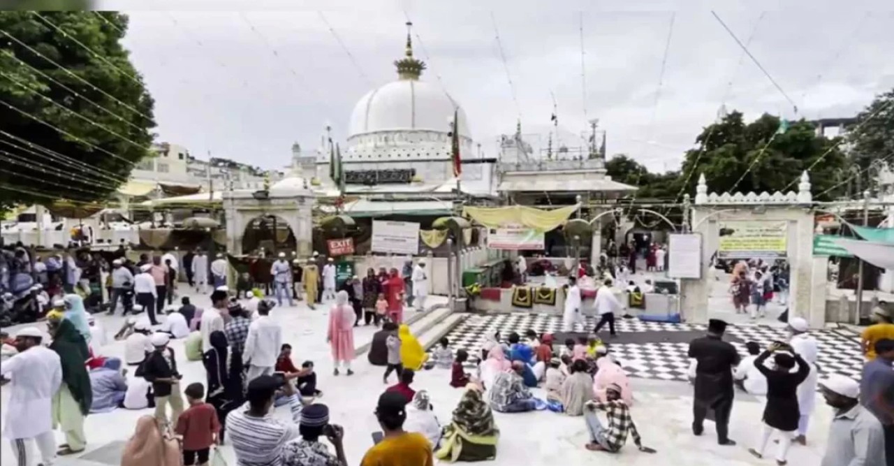 মোদির জন্মদিনে আজমির শরীফে ৪ হাজার কেজি জর্দা বিতরণ