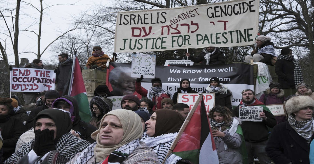 Genocide Enterprise of Israel: Choose Starvation or Die at the Food Centre at the Hands of a Violent State of Israel