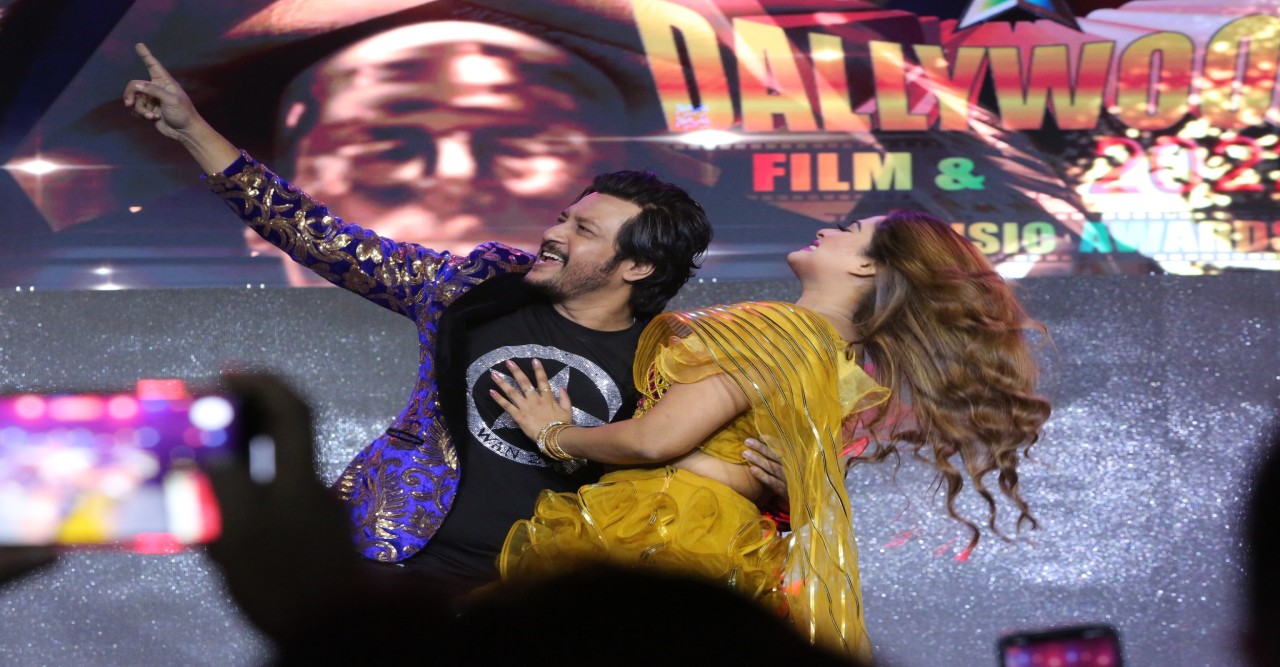 ঢালিউড ফিল্ম এন্ড মিউজিক এওয়ার্ডস এর ২০তম আসর ছিলো ঐতিহাসিক
