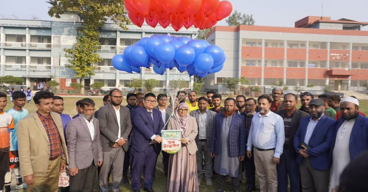 বগুড়ার, ধুনটে জেলা প্রশাসকের সাথে মতবিনিময় সভা অনুষ্ঠিত