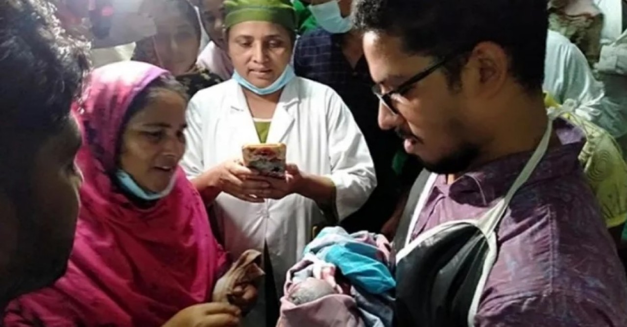 একসঙ্গে ৪ সন্তানের মা হলেন এক গৃহবধূ!