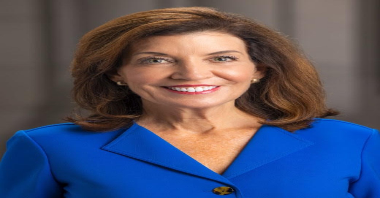 GOVERNOR HOCHUL ANNOUNCES BANKING GUIDANCE TO EASE FINANCIAL BURDENS FOR THOSE IMPACTED BY HURRICANE FIONA