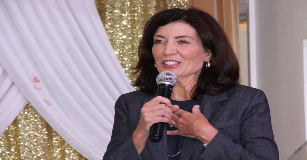 HOCHUL, SCHUMER, MCMAHON ANNOUNCE: MICRON IS COMING TO ONONDAGA COUNTY!