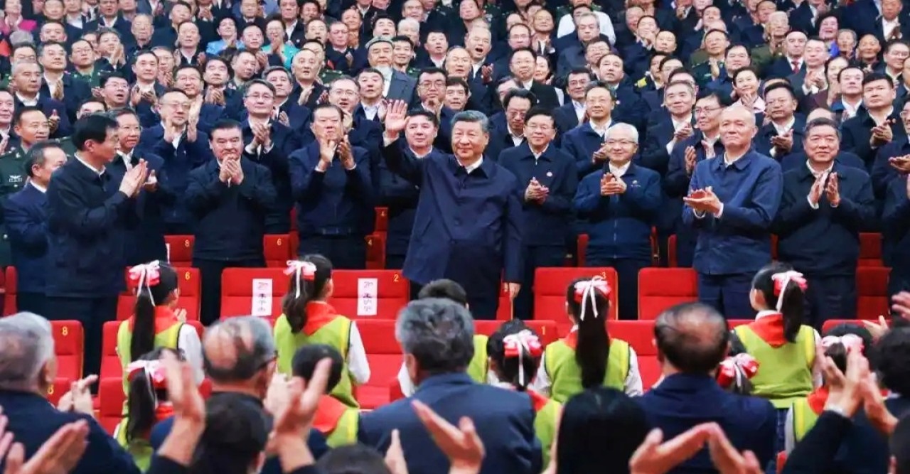 ‘সুন্দর সিনচিয়াং’ শীর্ষক সাংস্কৃতিক অনুষ্ঠান উপভোগ করলেন সি চিন পিং