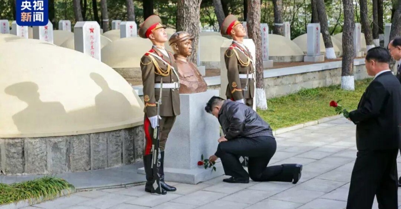 চীন-কোরিয়া সম্পর্কের ঐতিহাসিক বন্ধন স্মরণে শ্রদ্ধা নিবেদন