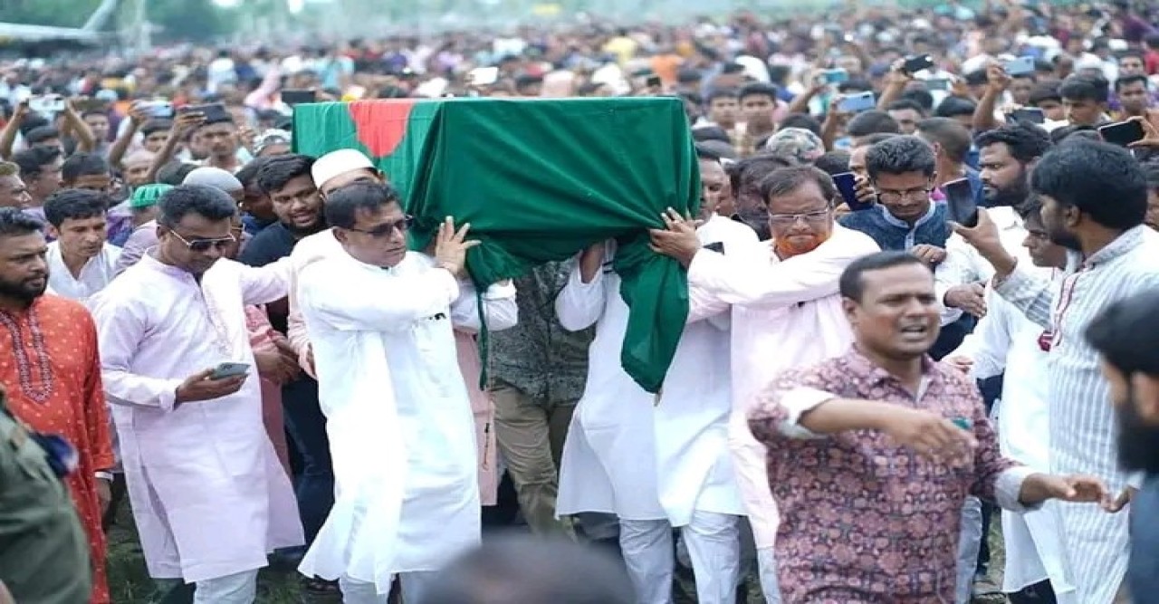 চির নিদ্রায় সমাহিত হলেন উত্তর জনপদের কৃতি সন্তান গাইবান্ধা ৫ আসনের এম.পি ও মহান জাতীয় সংসদের ডেপুটি স্পীকার ফজলে রাব্বী মিয়া