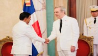 Bangladesh Ambassador Shahidul Islam presents credentials to Dominican President