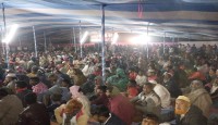 ছোট আখিড়া পীরে কামেল মরহুম খন্দকার মোজাফফর হোসেন ( রহঃ) মাজার শরীফের উদ্যোগে বিরাট ইছালে ছওয়াব ও ওরশ মোবারক অনুষ্ঠিত