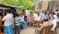 নদিয়ার গ্রামে একমাত্র হিন্দু মহিলার মৃত্যু ঘোষণা মসজিদে, মঞ্জুশ্রীকে কাঁধ দিলেন রহমানেরা