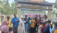 আইআরআইবি ফ্যান ক্লাব বাংলাদেশের উদ্যোগে চৌদ্দগ্রামে অসহায় ২৫০ পরিবারের মাঝে ঈদ উপহার সামগ্রী বিতরণ