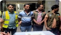 জীবননগরে দেড় কোটি টাকার সোনার বারসহ আটক আনসার সদস্য,স্কুলের অফিস সহায়ক সহ ৩ জন