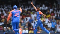 টি-টোয়েন্টি বিশ্বকাপে শ্বাসরুদ্ধকর ফাইনালে দক্ষিণ আফ্রিকাকে হারিয়ে চ্যাম্পিয়ন ভারত