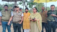 কক্সবাজারে পাহাড় ধসের আশঙ্কা, সরে যেতে মাইকিং
