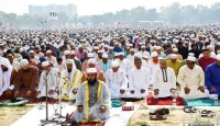 দেশের অন্যতম সর্ববৃহৎ ঈদগাহ গোর-এ শহীদে ঈদের জামাত অনুষ্ঠিত
