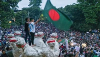 শেখ হাসিনা পালিয়ে আওয়ামী লীগকে ধ্বংস করে গেলেন