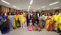 মানুষ তাঁর হাসির সমান সুন্দর: নিউইয়র্কে হুমায়ুন আহমেদ সম্মেলনে জাদুশিল্পী জুয়েল আইচ