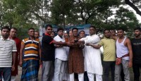 ছোট আখিড়া গ্রামে বার্ষিক ক্রীড়া প্রতিযোগিতা ও লাঠি খেলা এবং পাতা খেলা মেলা অনুষ্টিত হয়েছে