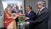প্রধানমন্ত্রী শেখ হাসিনা নিউইয়র্ক পৌঁছেছেন