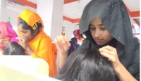 দিনাজপুরে ব্যতিক্রম পেশায় লক্ষাধিক নারী