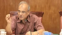 রোহিঙ্গাদের আর কতদিন খাইয়ে পরিয়ে রাখব?