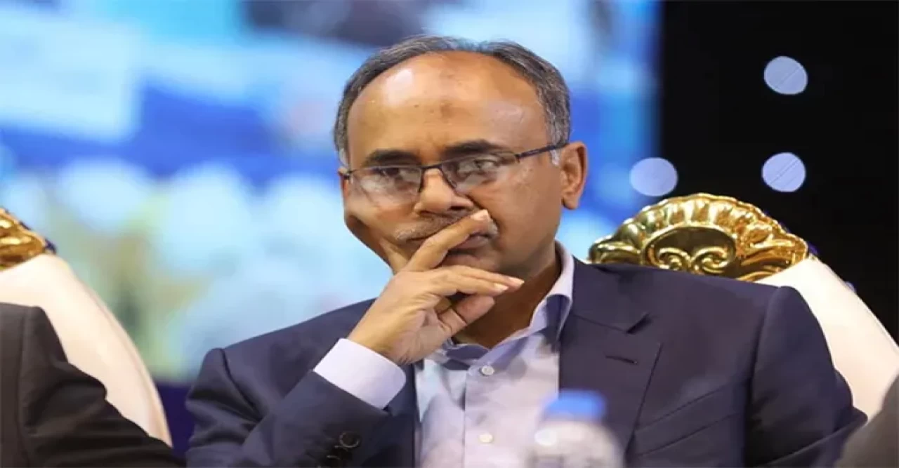 বাজেটোত্তর সংবাদ সম্মেলনে বাংলাদেশ ব্যাংকের গভর্নরকে বয়কট !