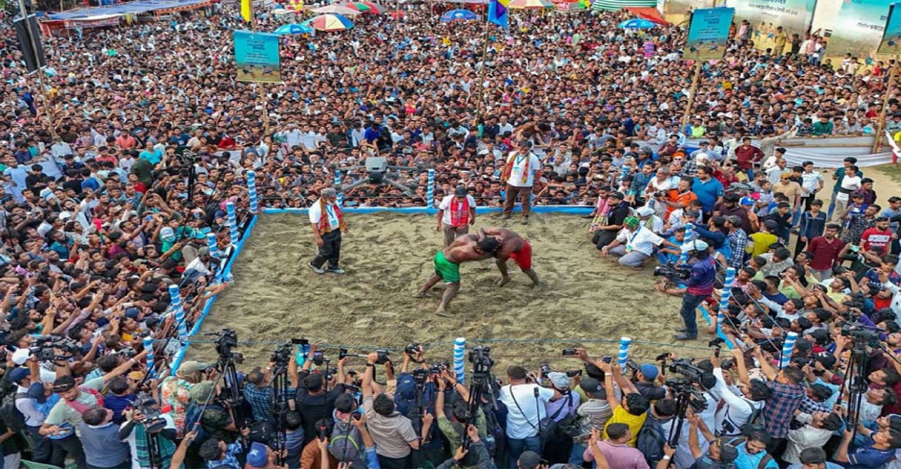 জব্বারের বলীখেলায় আবারও চ্যাম্পিয়ন কুমিল্লার ‘বাঘা’ শরীফ