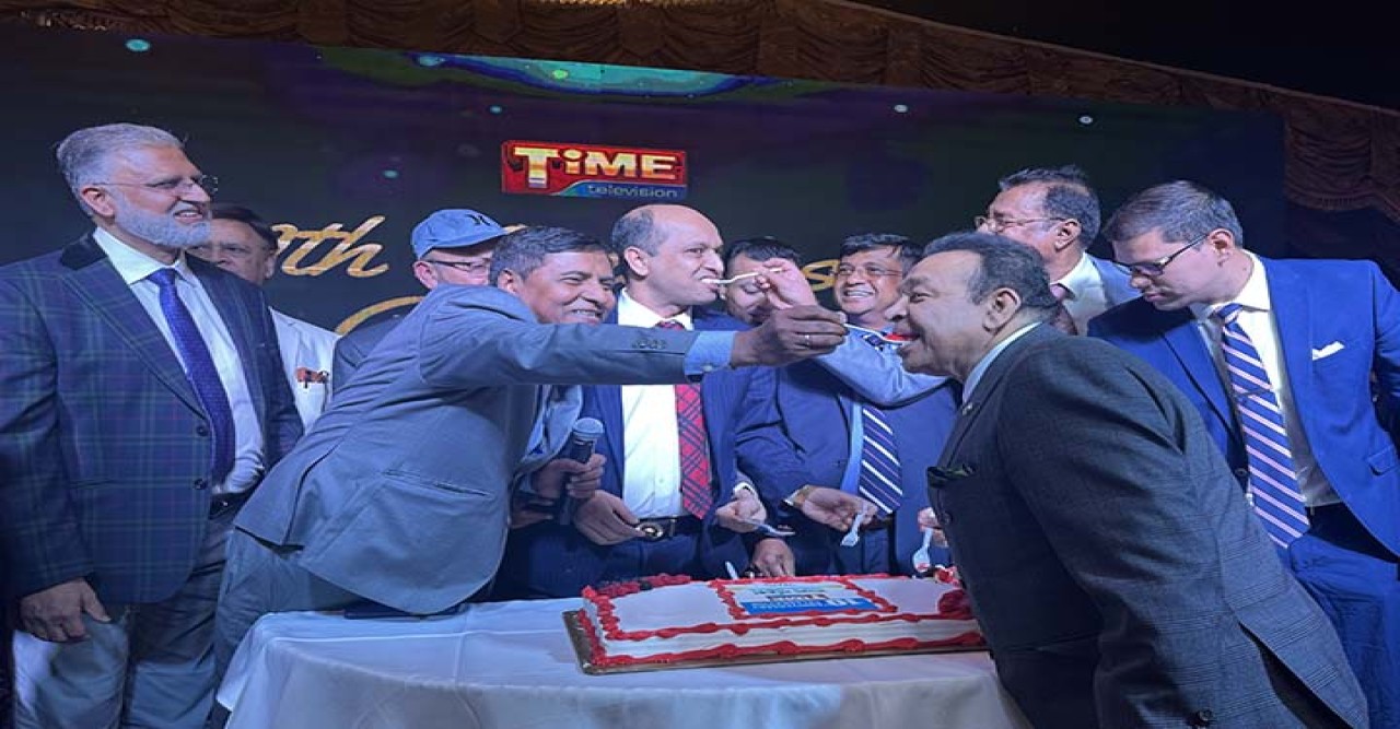 বর্ণাঢ্য আয়োজনে বাংলা পত্রিকা’র ২৮ ও টাইম টিভি’র ১০ম  প্রতিষ্ঠাবার্ষিকী উদযাপন
