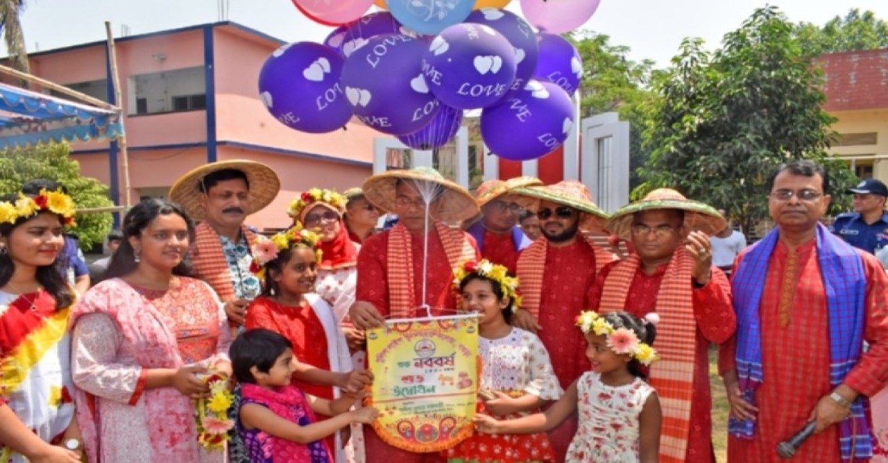 ‘বাংলা নববর্ষ’ আমাদের বাঙালী ঐতিহ্যর ধারক ও বাহক-এসপি সুদীপ কুমার চক্রবর্ত্তী