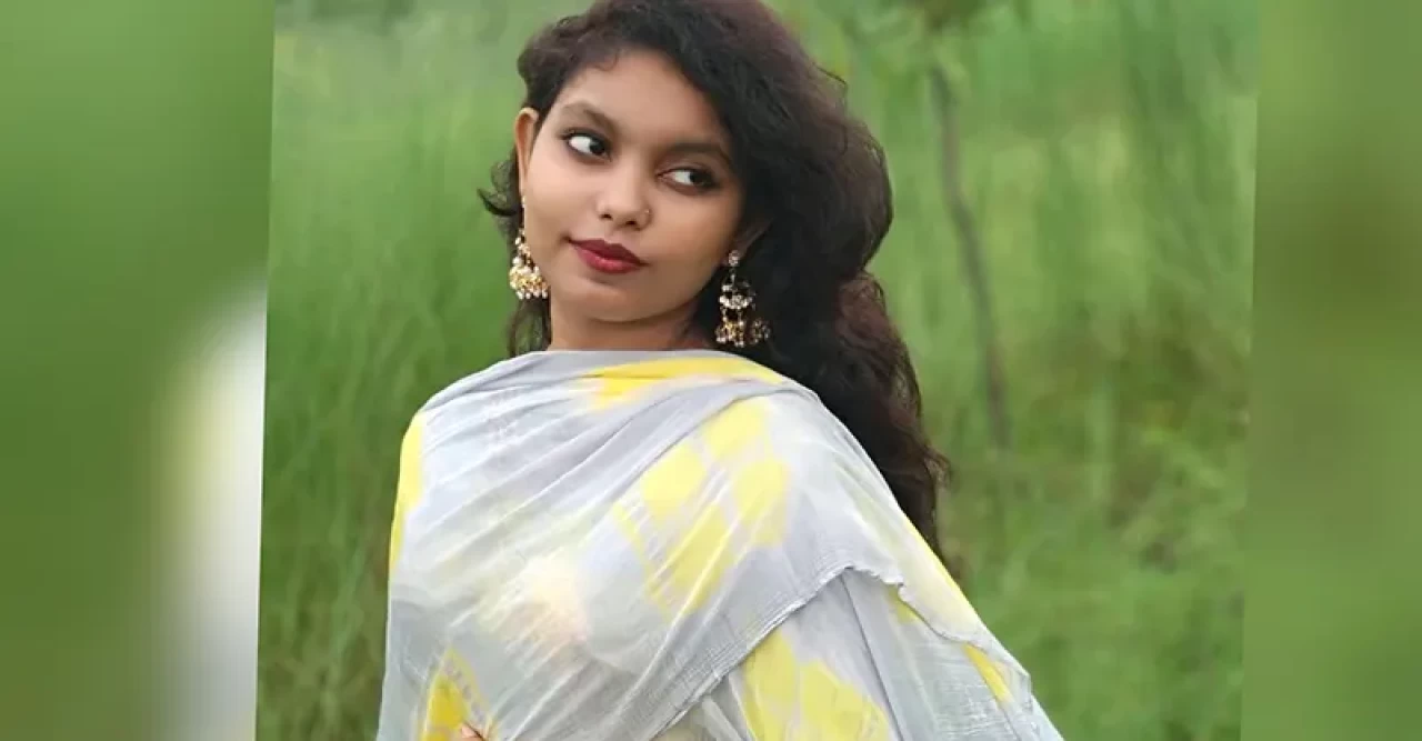 ছাত্রীকে বিবস্ত্র করে নির্যাতনের ভিডিও ধারণ করলো  ছাত্রলীগ নেত্রী ইসলামী বিশ্ববিদ্যালয়