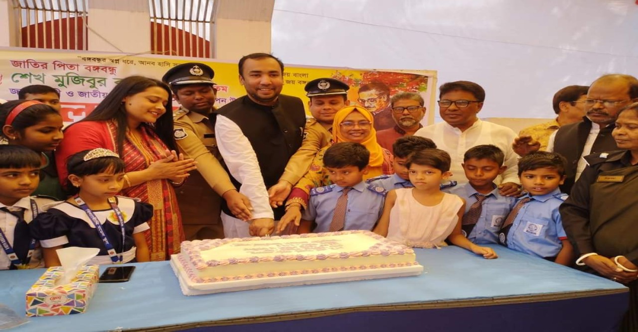 বগুড়ার,আদমদীঘিতে বঙ্গবন্ধুর জন্মদিন ও জাতীয় শিশু দিবস পালিত
