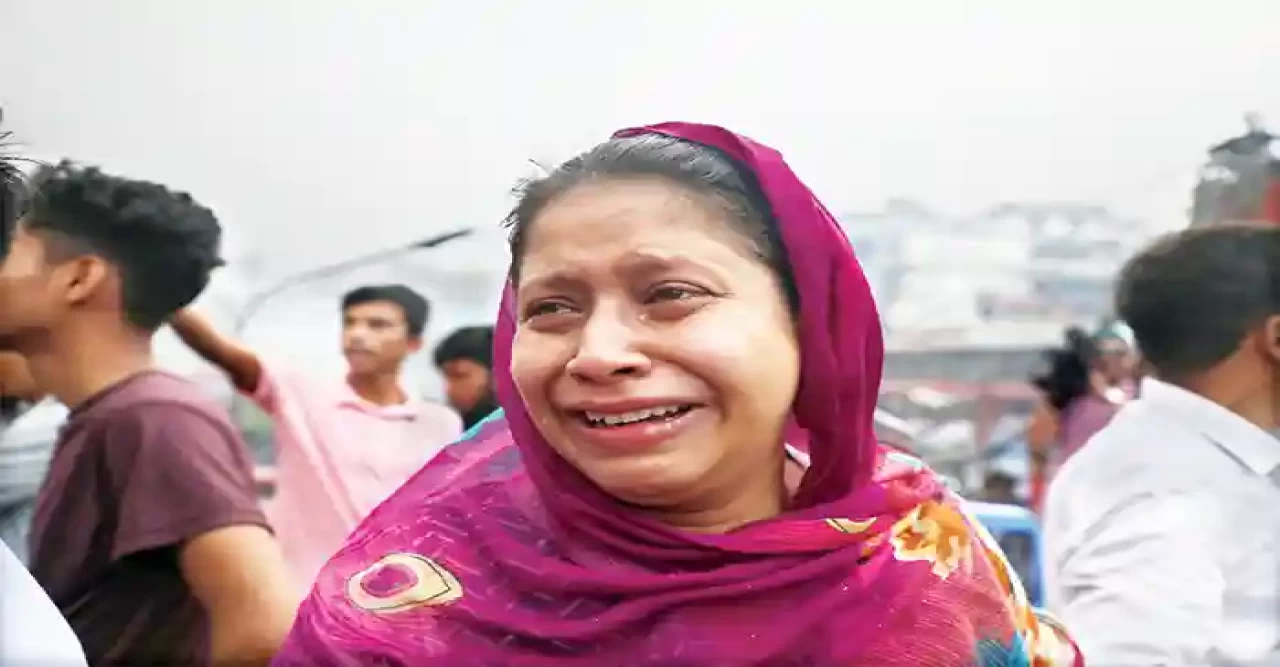 ভোরে আগুনের হানা, নানা প্রশ্ন