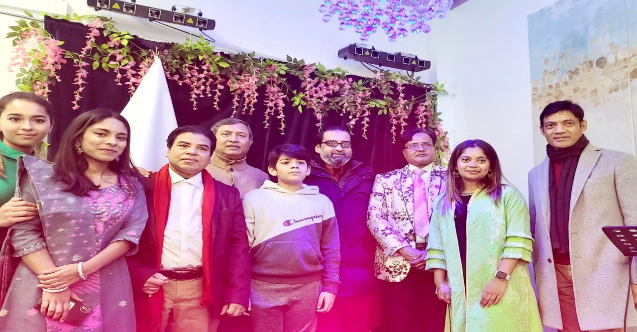 বিজয় দিবস স্মরণে ফুলকলি ফাউন্ডেশনের ব্যতিক্রমী ‘কবিতাঞ্জলি’