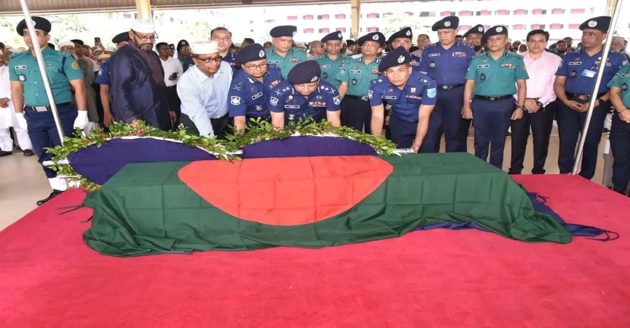 চলে গেলেন সাবেক আইজিপি  বীর মুক্তিযোদ্ধা মোঃ আব্দুর রউফ