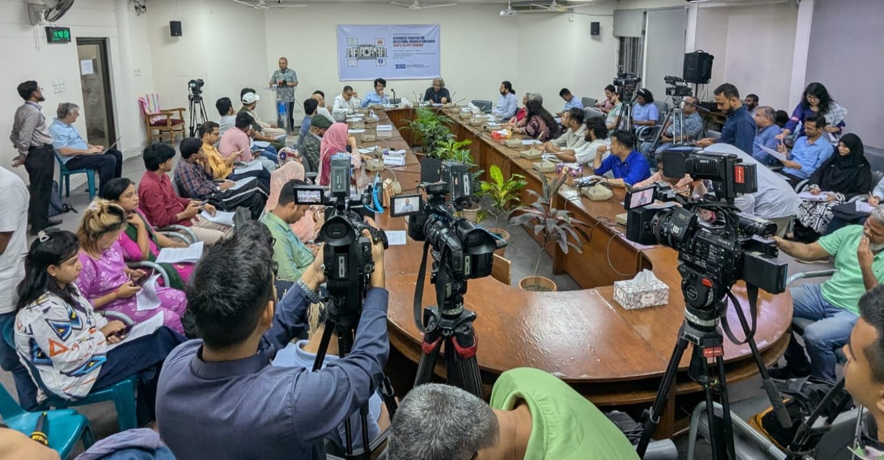 আইন বা সংবিধান পরিবর্তন করেই গণতন্ত্র পুন:প্রতিষ্ঠা সম্ভব নয়