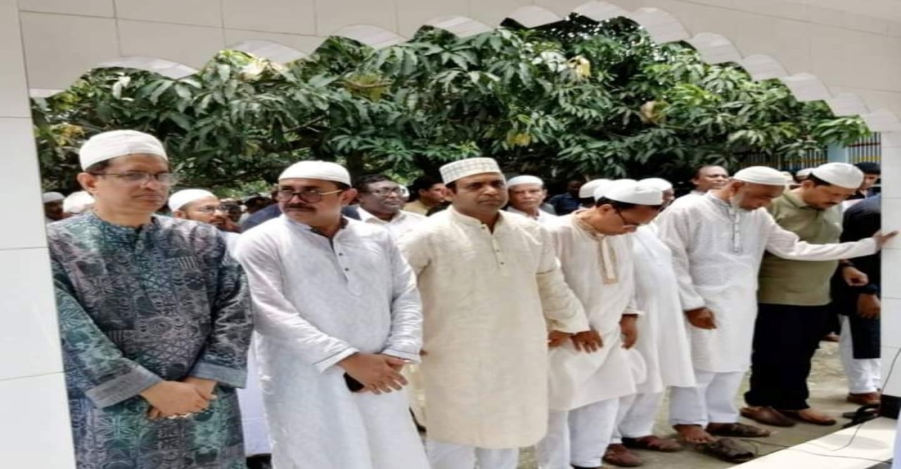 এমপি আলী আজগার টগর এর মায়ের ইন্তেকালঃদাফন সম্পন্ন