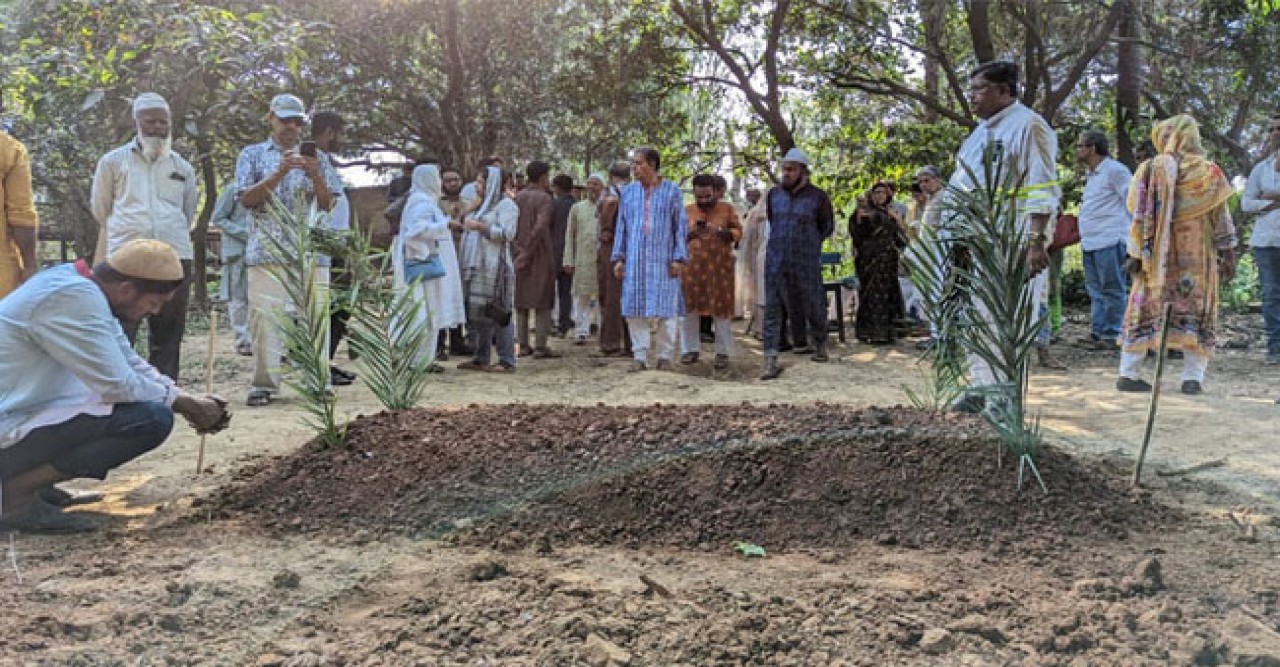 চিরনিদ্রায় শায়িত হলেন বীর মুক্তিযোদ্ধা ডা. জাফরুল্লাহ চৌধুরী
