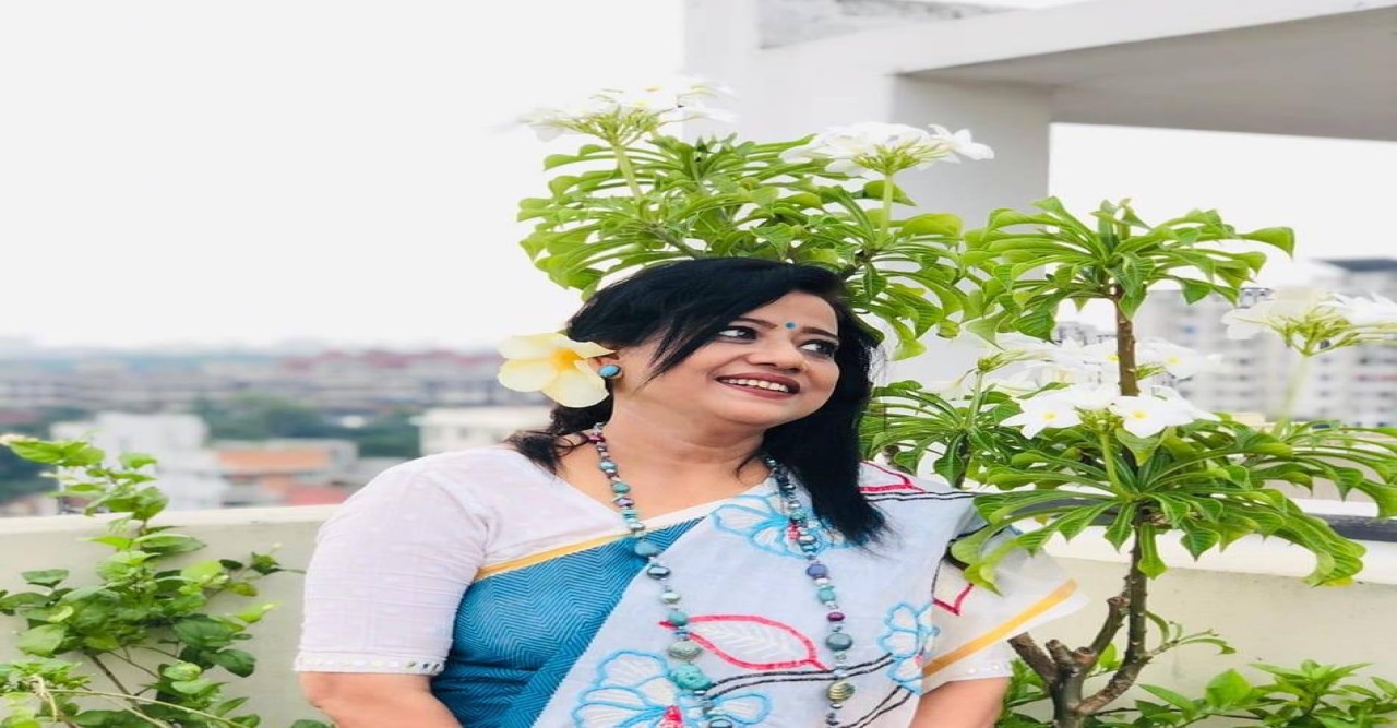 ভাঁজ করে সাজিয়ে রাখা "স্বপ্নগুলো"---  জিনাত আহমেদ মিতু