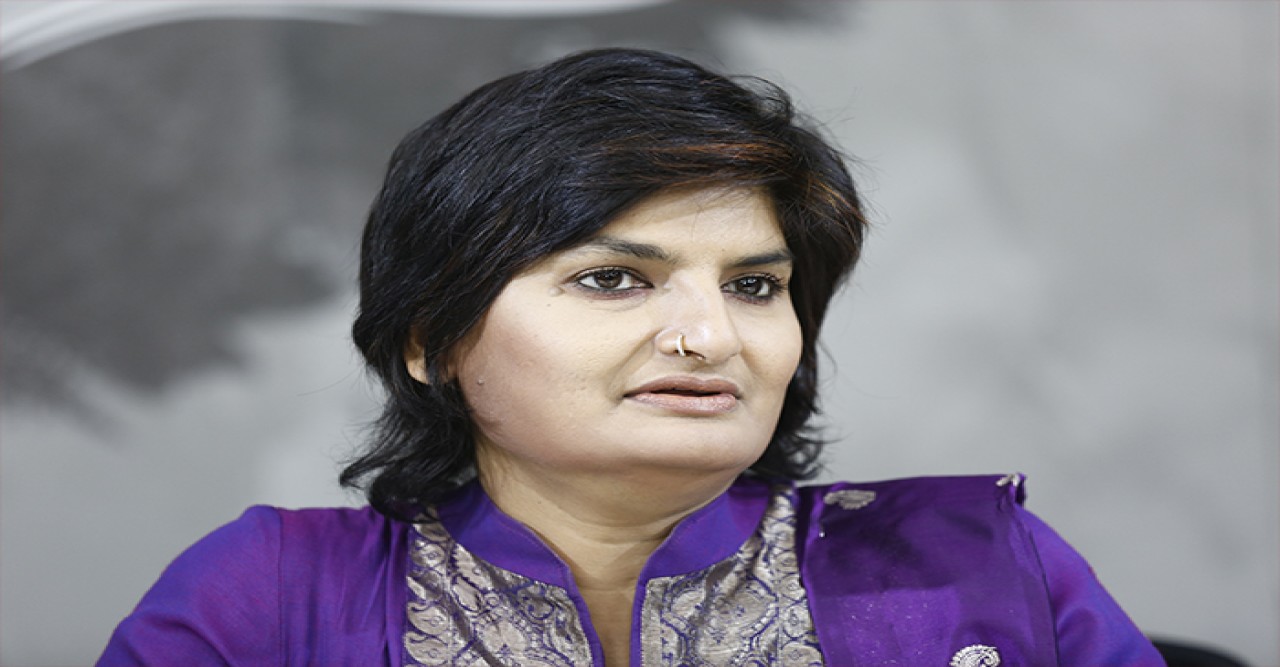 এটিএন নিউজ থেকে পদত্যাগ করলেন মুন্নী সাহা