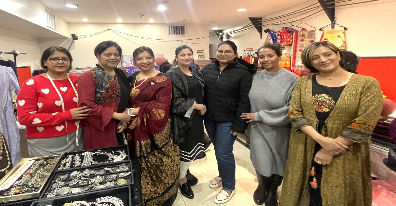ঈদ বুটিক বন্ধুমেলা  অনুষ্ঠিত হয়ে গেলো   নিউইর্য়কের কুইন্সের পানসি পার্টি হলে