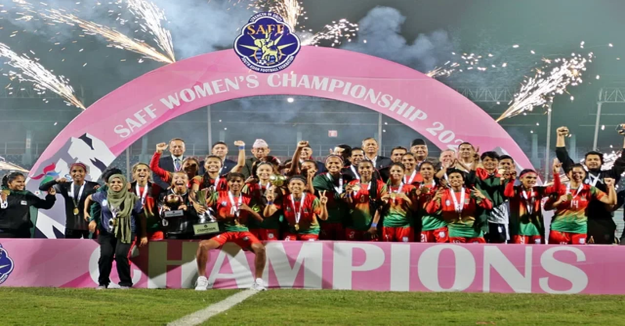 নেপালকে আবারও কাঁদিয়ে চ্যাম্পিয়ন অদম্য বাংলাদেশই