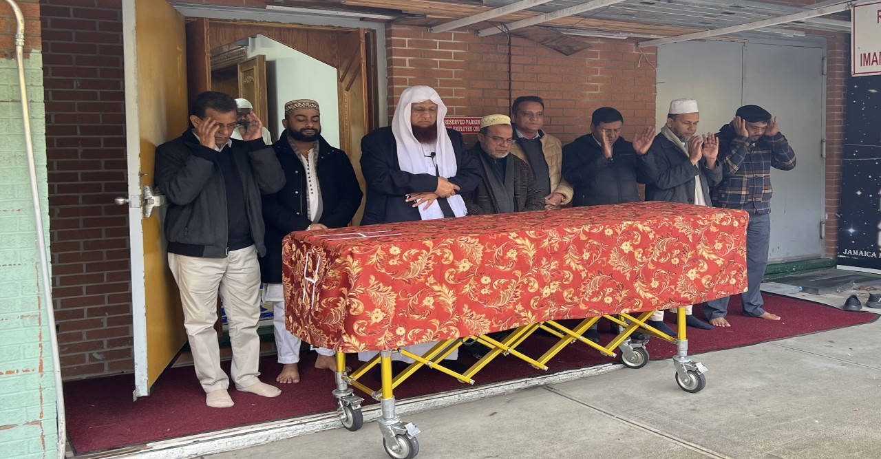 টাইম টিভি’র পরিচালক সৈয়দ ইলিয়াস খসরু’র মায়ের দাফন  সম্পন্ন
