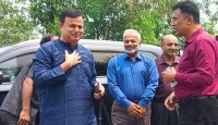 বগুড়ার কাহালু বেতার কেন্দ্র পরিদর্শণ করলেন মহাপরিচালক এ এস এম জাহিদ